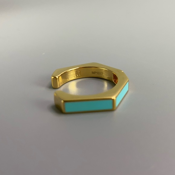 FENDI Enameled Baguette ring - Picture 3 of 8